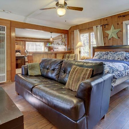 ホテルCreekside Cabin アイディルワイルド エクステリア 写真